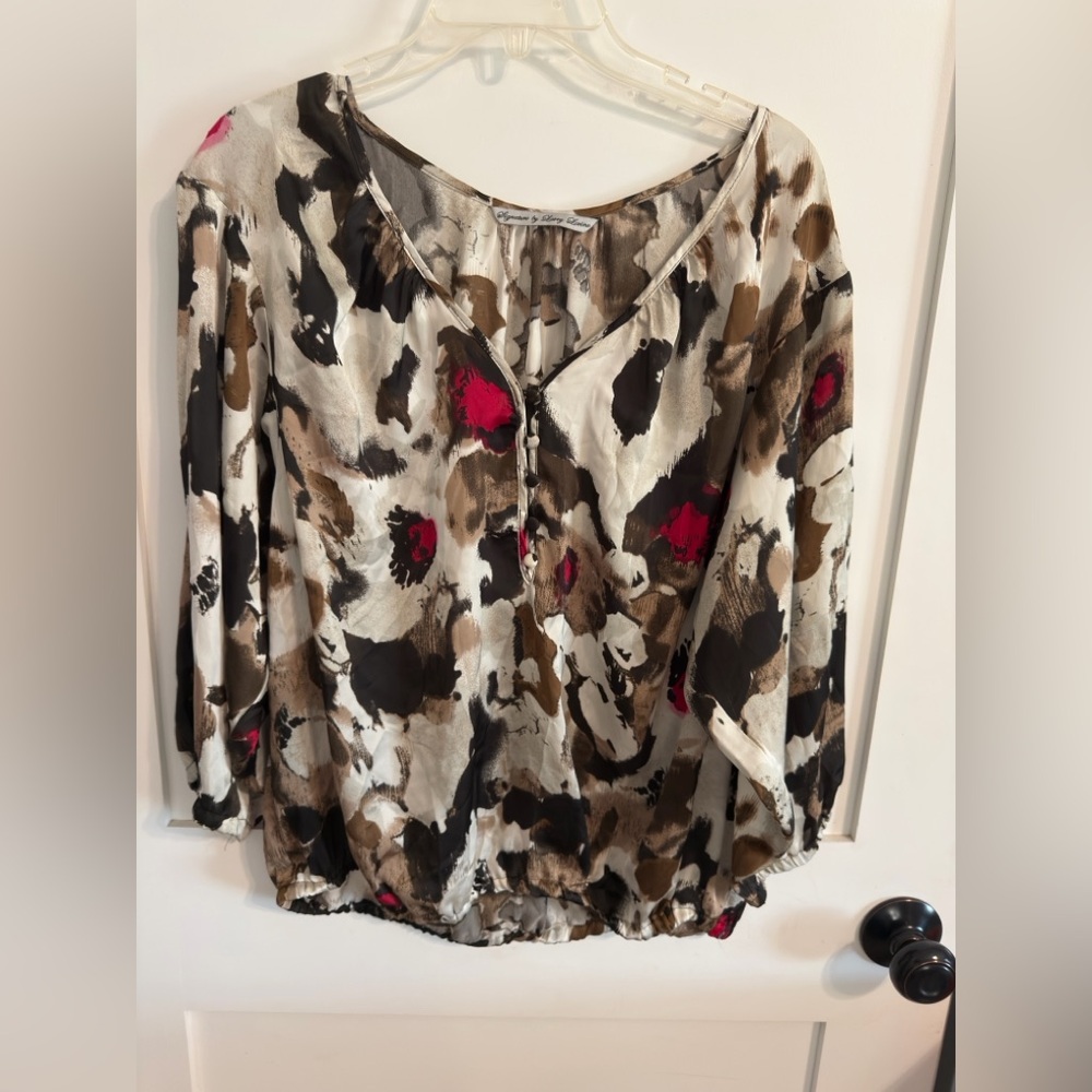 Signature by Larry Levine Abstract Print Blouse - Red, Black, Brown